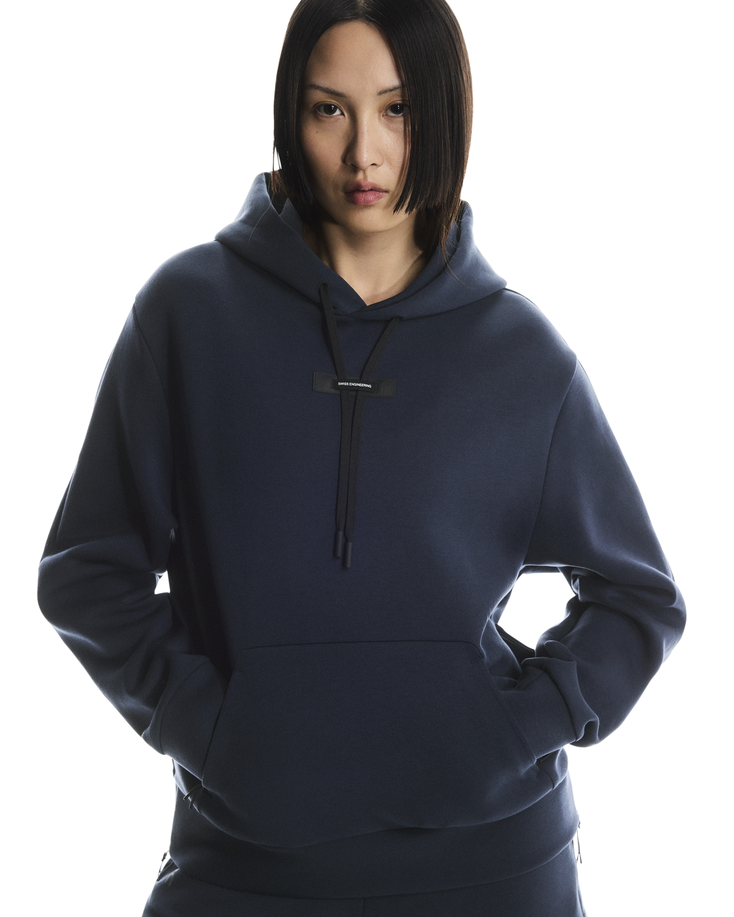 【WOMEN'S】Focus Tech Hoodie
