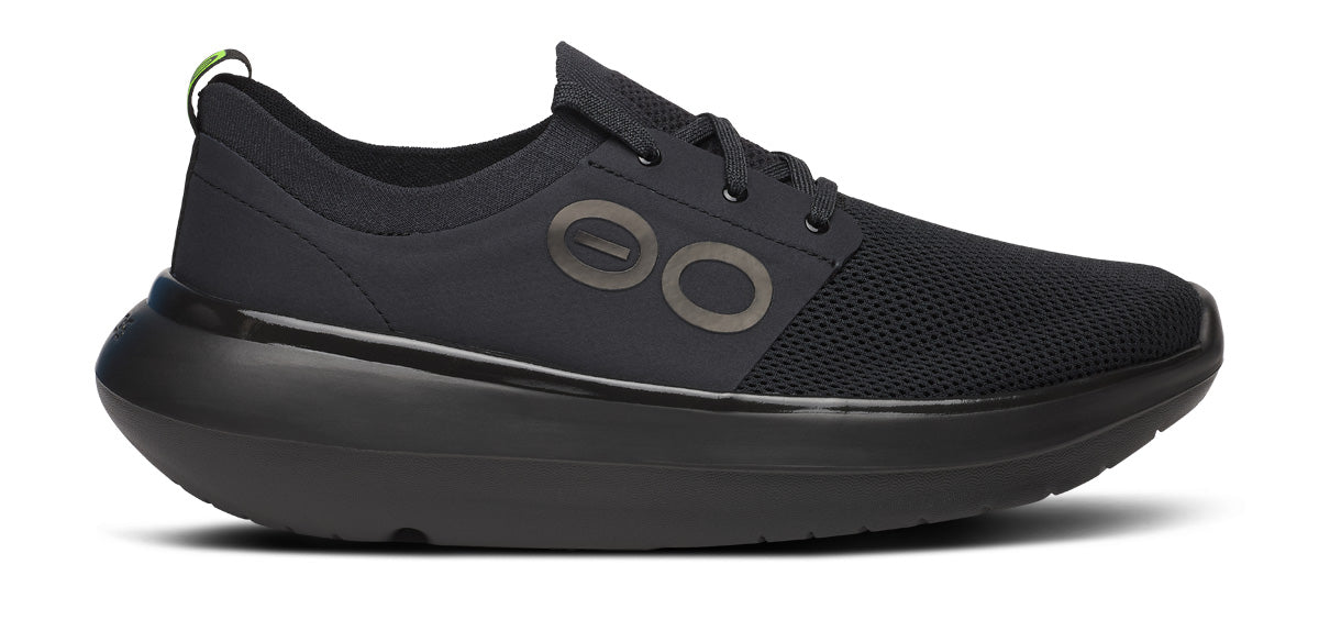 【WOMEN'S】 OOmy Stride - Black/Black